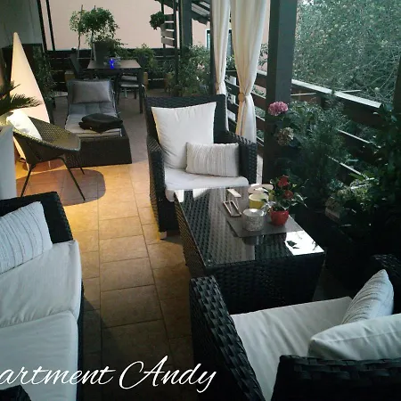 Andy Apartament *